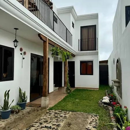Cozy Home, 15 Min From Antigua